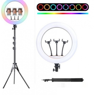 Foto van Wave WA-328 RGB LED Ring Light 18-Inch with Remote Control & Soft Lighting for Photography & Video