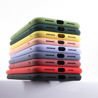 1:1 Case Back Cover iPhone 16 Series (iPhone 16) | Red