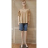 Afbeelding van New Feeling Paris - Dames Shirt - Khaki - Pofmouwtjes - Geborduurd Gaatjes Motief
