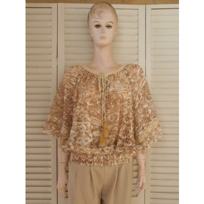 Foto van Iz Naiz - Dames Ibiza Top - Sand / Taupe - Bohemian Style
