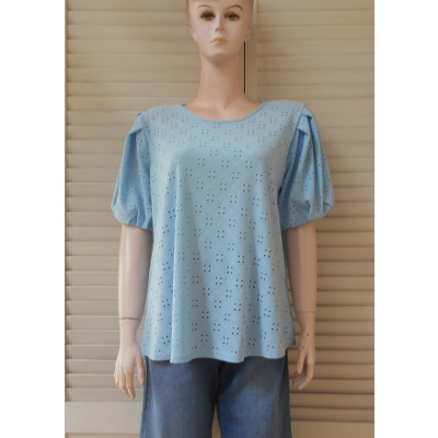 New Feeling Paris - Dames Shirt - Lichtblauw - Pofmouwtjes - Geborduurd Gaatjes Motief