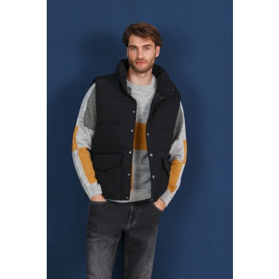 Foto van Blue Seven - Bodywarmer - Zwart - Gevoerd