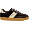 Foto van Guess Dames Sneakers Bruin FLFN2AFAB12/BRWN Naoki