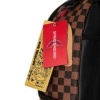 Foto van Sprayground Tas Bruin 910B8592 Embossed Check