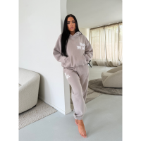 Unique The Label Dames Trui Bruin 2504/10 Elyana Hoodie