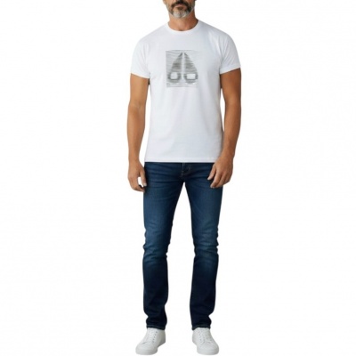 Foto van Moose Knuckles Heren T-shirt Wit M16MT729/891 Raydaze Tee