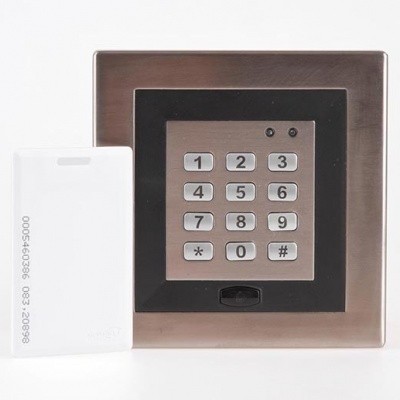 Codeslot bedraad L met magneetkaart Codeslot bedraad L met magneetkaart