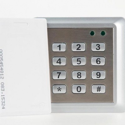 Codeslot bedraad S met magneetkaart Codeslot bedraad S met magneetkaart