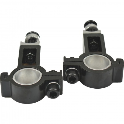 Bevest.klemset Triathlon-stuur alu. Bevest.klemset Triathlon-stuur alu.