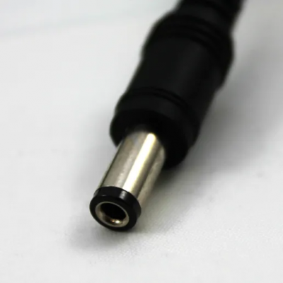 E-bike acculader 5,5 x 2,1mm plug 42V 2A