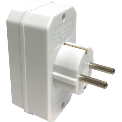 Drieweg stekker 2 x EURO / 1 x RA Verticaal