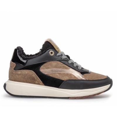 Foto van FLORIS VAN BOMMEL DAMES SNEAKERS ZWART SFW-10138-10-02 SUVI 02.11 BLACK G 