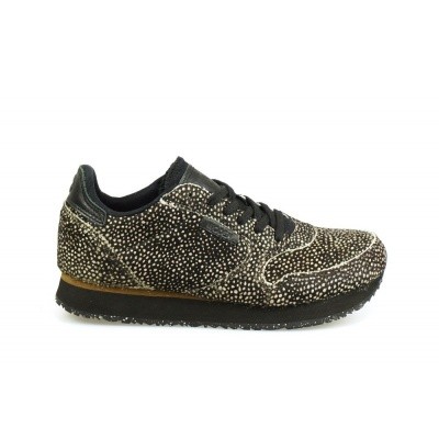 Foto van WODEN DAMES SNEAKER ZWART WL903 YDUN II PONY