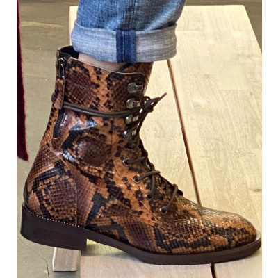 Foto van ELISIR DAMESHALFHOGE VETERSCHOENEN BRUIN SNAKE 178/03