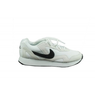 Foto van NIKE DAMES SNEAKERS WIT/ZWART DELFINE