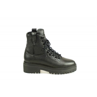 Foto van NUBIKK DAMES HALFHOGE VETERSCHOENEN ZWART FAE ROMA