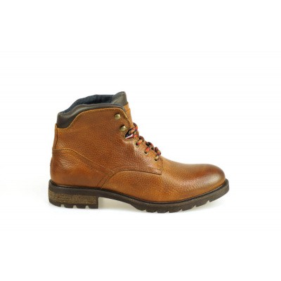 Foto van TOMMY HILFIGER HEREN HALFHOGE VETERSCHOENEN BRUIN WINTER TEXTURED BOOT