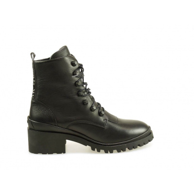 Nubikk schoenen | Online kopen bij Woudstra Schoenmode NUBIKK DAMES KORTE LAARZEN ZWART FAE BUCKLE kopen? Woudstra