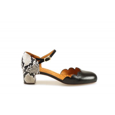 Foto van CHIE MIHARA DAMES PUMPS ZWART UKUMA