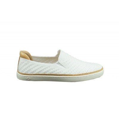 Foto van UGG DAMES INSTAPSCHOENEN WIT SAMMY CHEVRON