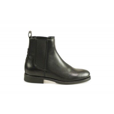 Foto van TOMMY HILFIGER DAMES KORTE LAARZEN ZWART PIN LOGO CHELSEA BOOT