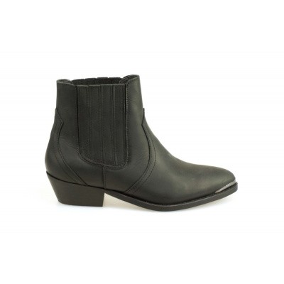 Foto van BULLBOXER DAMES KORTE LAARZEN ZWART 448504E6L