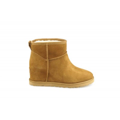 Foto van UGG DAMES KORTE LAARZEN BRUIN CLASSIC FEMME MINI