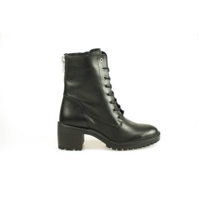 Foto van PS POELMAN DAMES HALFHOGE VETERSCHOENEN ZWART 5513