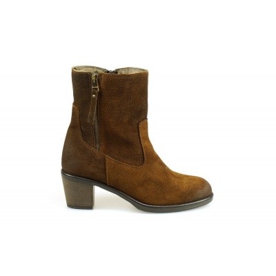 Foto van BRENDA DAMES KORTE LAARZEN COGNAC 8366