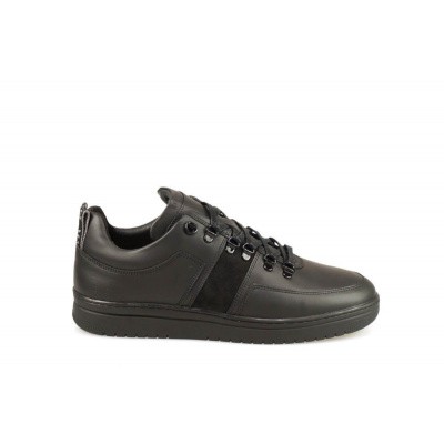 Foto van NUBIKK HEREN SNEAKERS ZWART YEYE MAZE