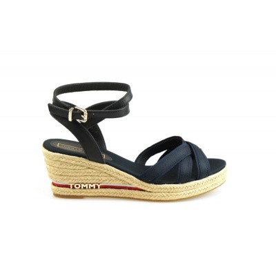 Foto van TOMMY HILFIGER DAMES SANDALEN DONKERBLAUW ICONIC ELBA