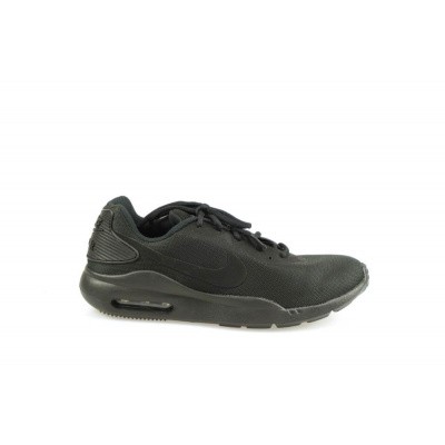 Foto van NIKE HEREN SNEAKER ZWART AIR MAX OKETO