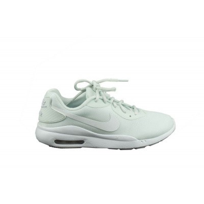 Foto van NIKE DAMES SNEAKERS LICHTBLAUW AIR MAX OKETO