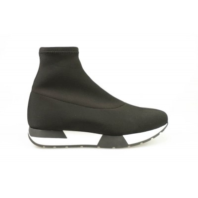 Foto van TANGO OONA 19-C BLACK - SNEAKER