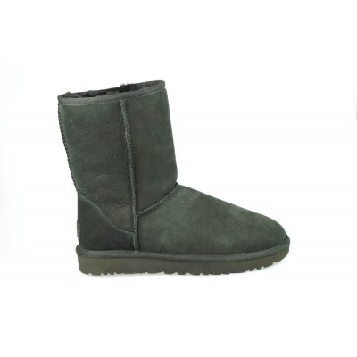 Foto van UGG CLASSIC SHORT II BLACK - KORTE LAARS