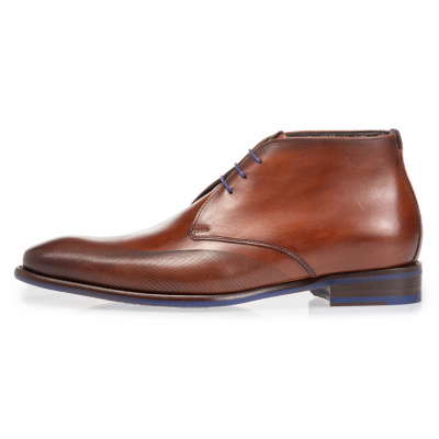 Foto van FLORIS VAN BOMMEL HEREN HALFHOGE VETERSCHOENEN COGNAC 20376/00