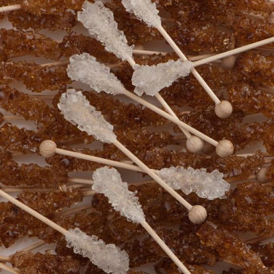 Kandijstokjes wit doos