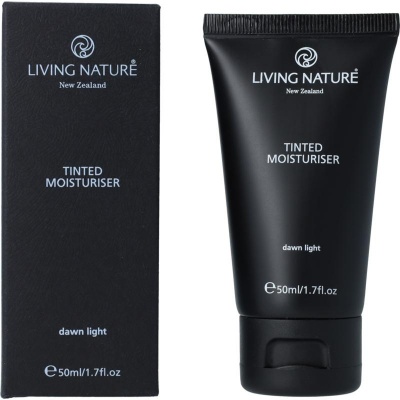 Living Nature Dawn light tinted moisturiser Living Nature Dawn light tinted moisturiser