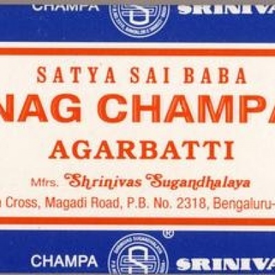 Wierook nag champa agarbatti Wierook nag champa agarbatti
