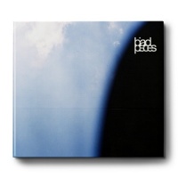 [Pre Order] Wave To Earth - Bad Pieces - Photobook