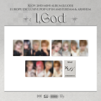 XLOV - [2026 XLOV [I,GOD] EUROPE EXCLUSIVE POP-UP MD] TRADING CARD (RANDOM)