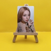 Photocard - Itzy - Born To Be World Tour DVD JYPShop - Yeji