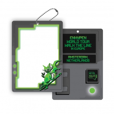 Foto van ENHYPEN - Acrylic Photocard Holder - Walk The Line Europe World Tour - Amsterdam