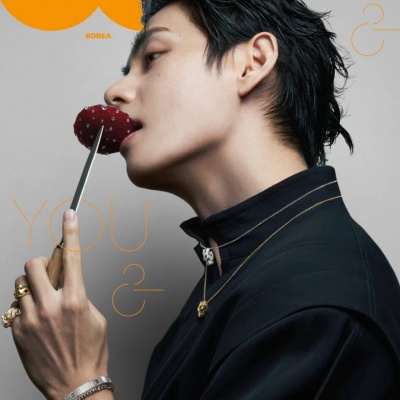 Foto van [Pre Order] BTS - V - GQ Korea - February 2026 - D