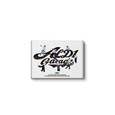 Foto van [Pre Order] Alpha Drive One - 2027 Season's Greetings - Desk