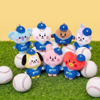 Foto van [Pre Order] BTS - BT21 - Baseball Finger Plush Keyring