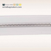 White - #M5 Silver | Metallreißverschlüsse