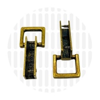 Sturdy gusset hook | Antique Brass