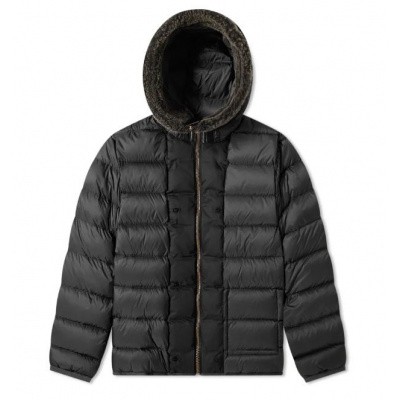 Ten C Shearling Hooded Liner Foto van Ten C Shearling Hooded Liner