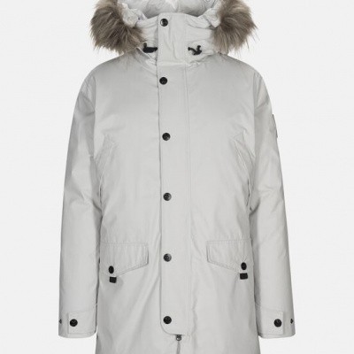 Peak Performance Y Offwhite Parka Foto van Peak Performance Y Offwhite Parka